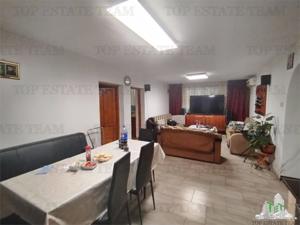 Vila 7 camere- 300 mpu+ curte 2000 mp- Giulesti- Sector 6 - imagine 7