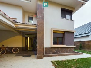 Casă modernă cu piscină încălzită în zona Tivoli - imagine 19