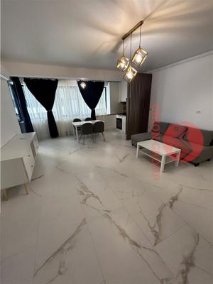 Apartament 2 camere, vedere frontala la lac, Mamaia Nord - imagine 2