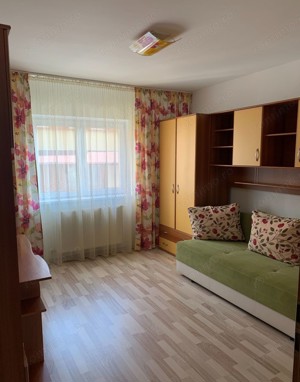 Apartament  3 CAMERE , in zona Doamna Ghica - imagine 4