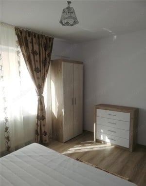  apartament cu 2 camere Zona Pieptanari 