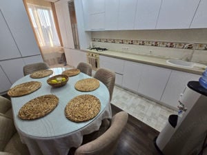 De inchiriat apartament 2 camere zona Lujerului