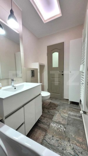 Apartament 3 camere,70 mp, decomandat, zona Bradet - imagine 11