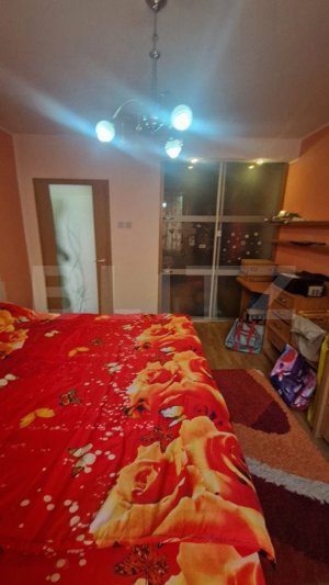 Apartament 2 camere Zarnesti decomandat 48 mp UTILI , P+2 etaje - imagine 4