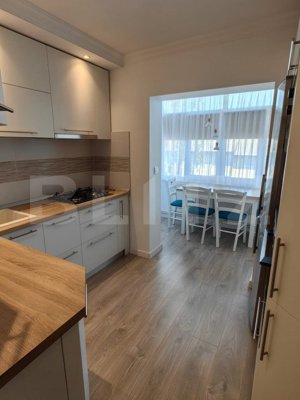 Apartament modern, complet echipat cu 3 camere, 70mp utili, Zona Obcini  - imagine 10