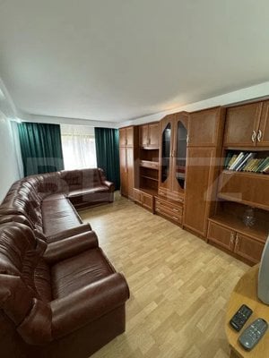 Apartament 3 camere, decomandat, 60mp utili, zona 9 Mai