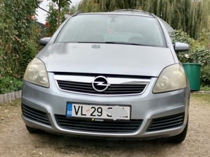 Vând Opel Zafira 2006 1.9 TDI 3200 euro  