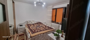 Vand apartament 3 camere  - imagine 4