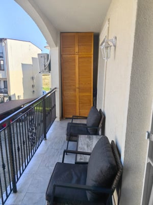 vand apartament 3 camere Giroc - imagine 10