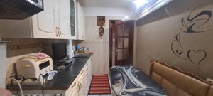 apartament cu trei camere  - imagine 2