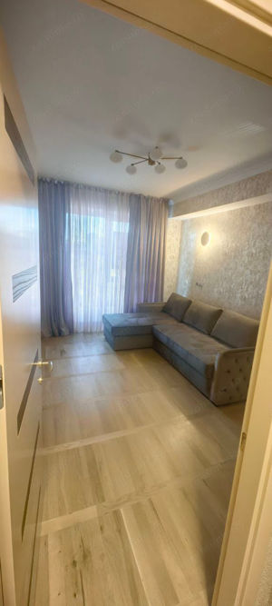 De inchiriat apartament 2 camere zona Damaroaia - imagine 4