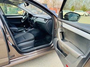 Skoda Octavia 1.6 Diesel Facelift 2017 - imagine 9