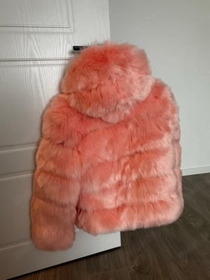 Blana artificiala roz