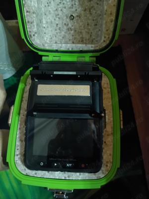 Aparat de sudat fibră optica