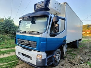 Volvo FE300 box frigorific  - imagine 3