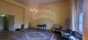 OCAZIE UNICA !!!  APARTAMENT  154 mp DE VANZARE  ULTRACENTRAL!!! - imagine 6