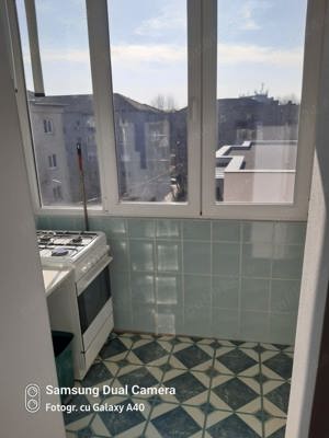 Apartament 2 camere decomandat Aradului etaj 4 acoperis tigla langa Piata Verde amenajat centrala - imagine 5