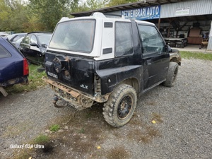 Dezmembrez Suzuki Vitara 1.6 I ,an 1998 - imagine 2