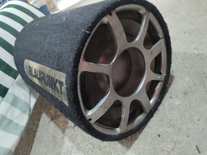 tub bass subwoofer auto Blaupunkt gt series cilindric 600w max 180rms