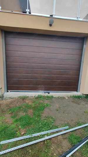 usi de garaj sectionale