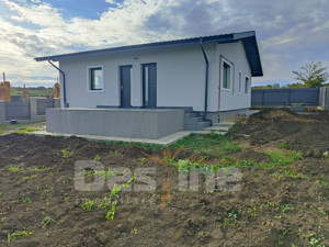 Casă individuală 3 camere decomandat 82 MP Utili 400MP Teren-Ciurbești - imagine 15