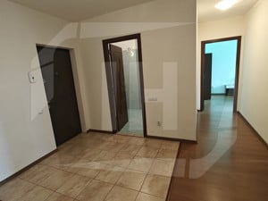 Apartament 2 camere, etaj intermediar, Zona Vivo - imagine 9