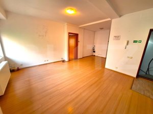 Spatiu comercial-birouri cladire ultracentrala, 92.65 mp, Zona Universitatii - imagine 3