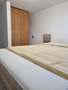 Închiriez apartament mobilat la casa în centrul Craiovei  - imagine 5