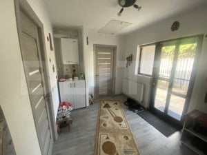 Casa individuala, 3 camere, teren 993 mp, Plopu.  - imagine 8