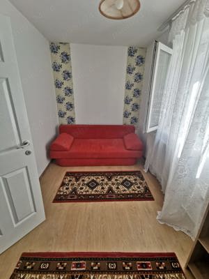 Închiriez Apartament 2 camere ,bucătărie, baie, etaj intermediar  - imagine 3