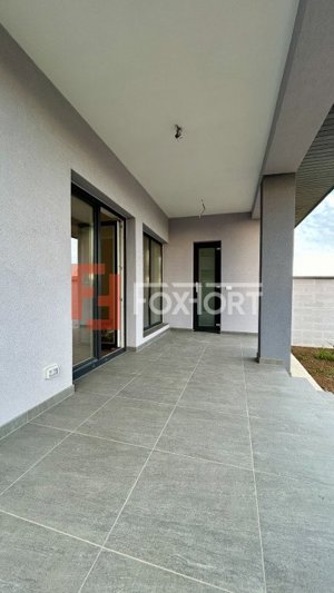 Duplex finalizat, 3 camere + camera tehnica - Sanandrei - imagine 14