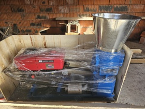 Presa peleti diesel 35 cp 300-400 kg h