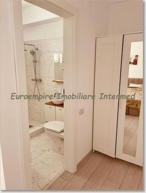 Apartament de vanzare 2 camere decomandat zona Mamaia - imagine 8