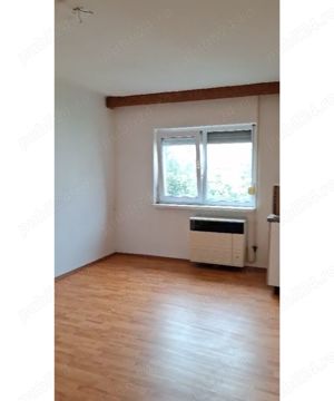 Buzau Brosteni,apartament 2 camere decomandat  - imagine 2