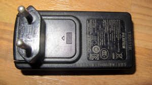 Incarcator FUJI camera foto - imagine 5