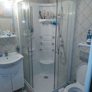 Inchiriez apartament  cu 3 camere - imagine 9