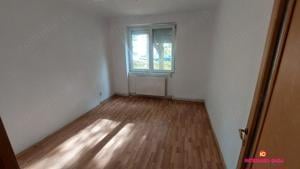 Apartament 3 camere zona Rohovei - imagine 2