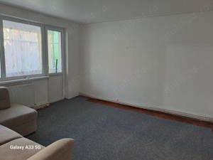 Vând apartament 3 camere, etaj1,Brăila,Hipodrom