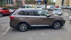MITSUBISHI OUTLANDER 2.2, DI-D 4WD, 2018,4X4, manual, 7 locuri,leasing terminat - imagine 3