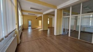 Spatiu comercial cu parcare si multiple facilitati, Brasov - 160 mp