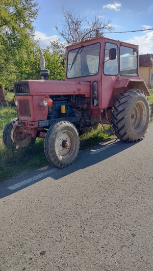 Vând tractor UTB 650