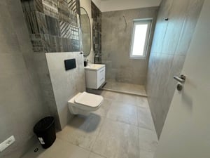 COMISION 0%. Etaj 1. Decomandat. Loc de parcare  - imagine 6