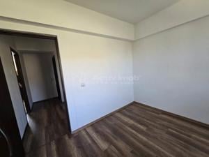 Vila  3 camere -Prelungirea Ghencea - Dantelei-  metrou R #226;ul Doamnei- 120.000Euro- Comision 0 ! - imagine 13