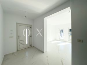 OX596 Elegant cu Design Modern și Finisaje de Calitate în Chișoda - imagine 2