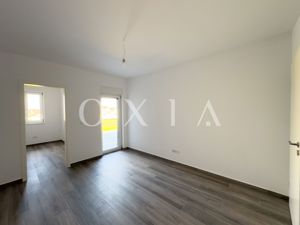 OX596 Elegant cu Design Modern și Finisaje de Calitate în Chișoda - imagine 18