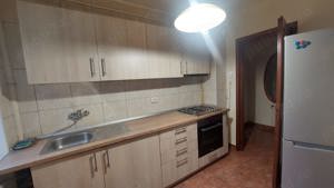 Cartier Sasar (zona RFN)   apartament 4 camere, bloc de caramida - imagine 2