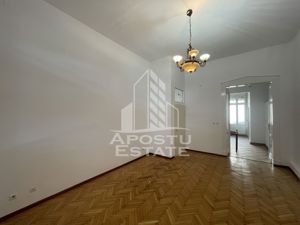 Apartament cu 5 camere, 180 mp, Zona Ultracentrala - imagine 3