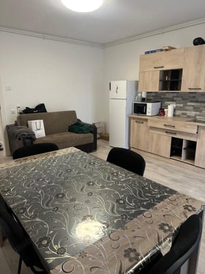 Inchiriez apartament strada Lucian Blaga Cu parcare subterana direct de la PROPRIETAR