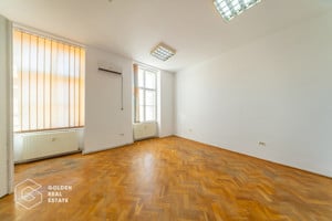 Apartament 3 camere pe Bulevardul Revolutiei, ideal pentru locuinta sau birouri - imagine 4