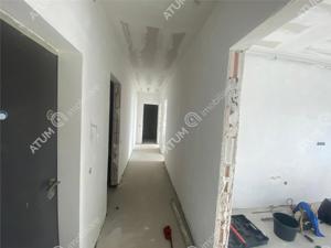 Apartament cu 3 camere si 2 bai la cheie in Selimbar zona Dna Stanca - imagine 9